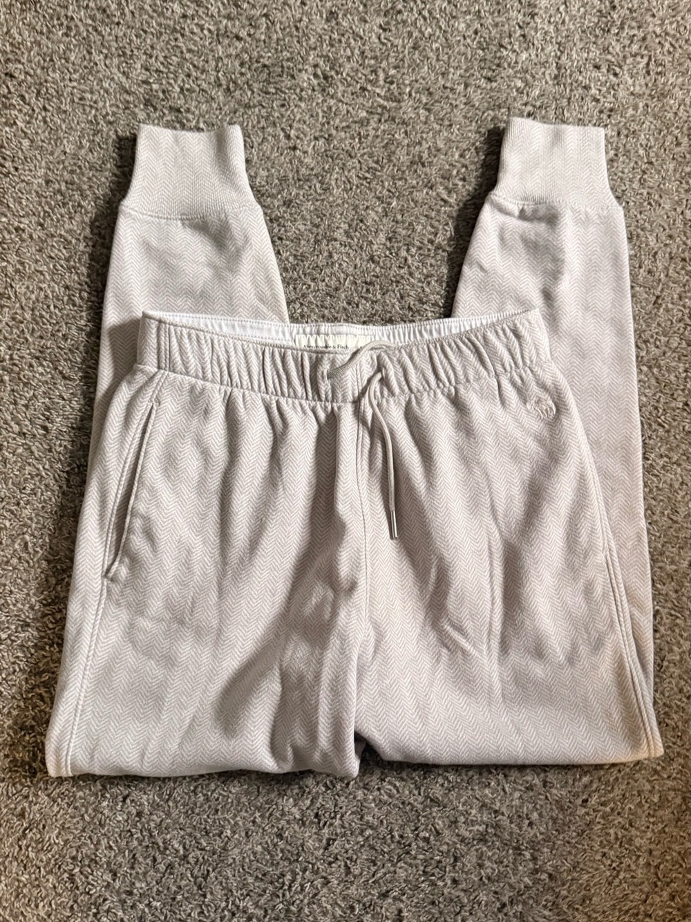 Abercrombie & Fitch Soft A&F Fleece Jogger Sweatpants XS Cream Herringbone Cozy